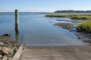 what causes a king tide and what it means